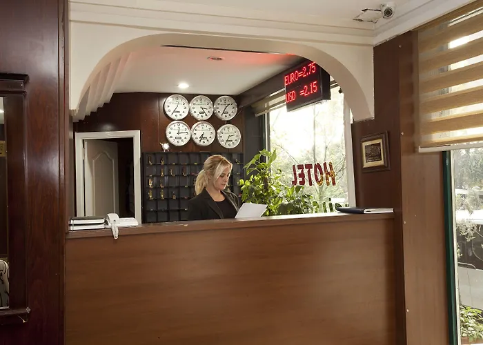 فندق يسيل بارك